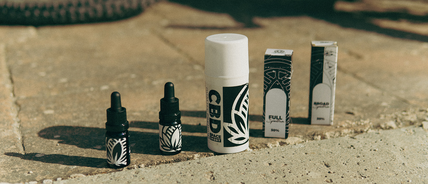 productos CBD SPACE Sport incluyendo aceites y gel deportivo para deportistas que buscan recuperación muscular y bienestar natural